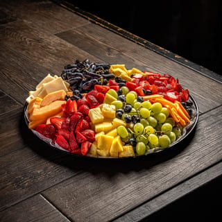 Fruit & Cheese Tray    (GF) (V)